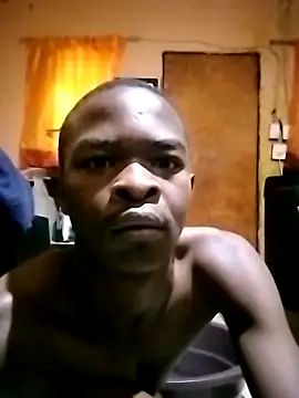 Snapshot of _kaycums_10 chatting on 05/05/26, 03:58 kaycums 10 online show from 05/05/26, 03:58