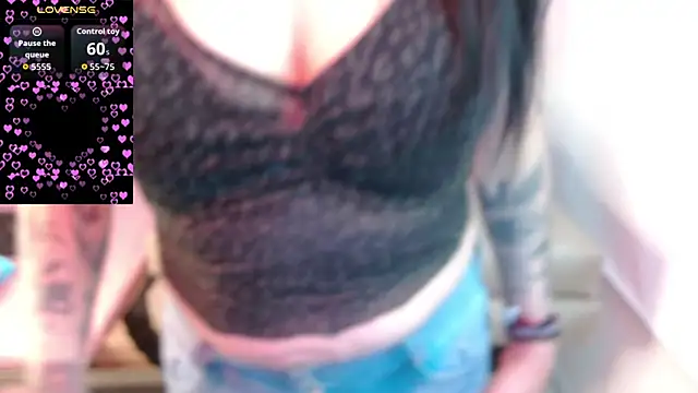 Roxanne vale online show from 05/04/26, 08:16