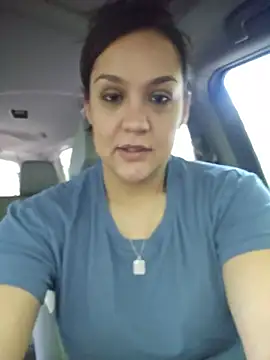 Snapshot of EllaEsEstrella chatting on 07/29/26, 03:10 EllaEsEstrella online show from 07/29/26, 03:10
