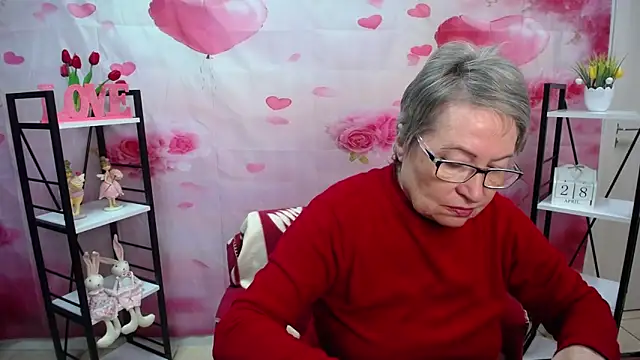 OlgaLuck online show from 04/28/26, 05:12