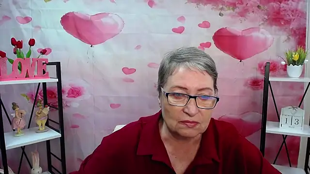 OlgaLuck online show from 05/13/26, 05:49