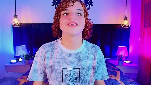 Snapshot of Skyee_angel chatting on 05/22/26, 06:13 Skyee angel online show from 05/22/26, 06:13