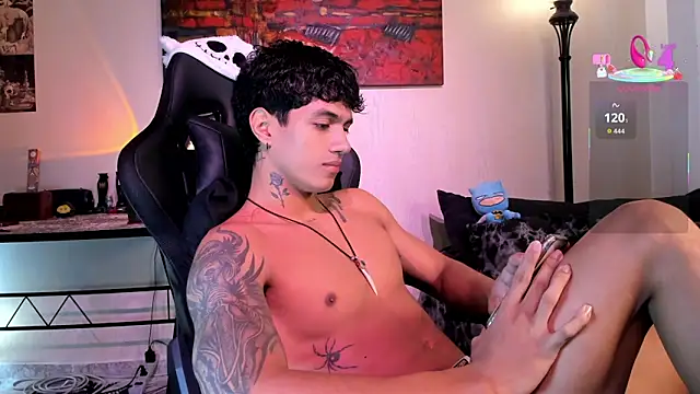 Snapshot of aress_damon chatting on 02/08/26, 09:18 aress damon online show from 02/08/26, 09:18