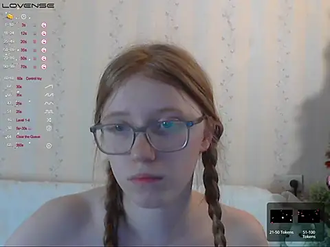 LustfulSarah online show from 02/16/25, 12:41