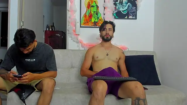 heteros curious online show from 03/03/26, 11:54