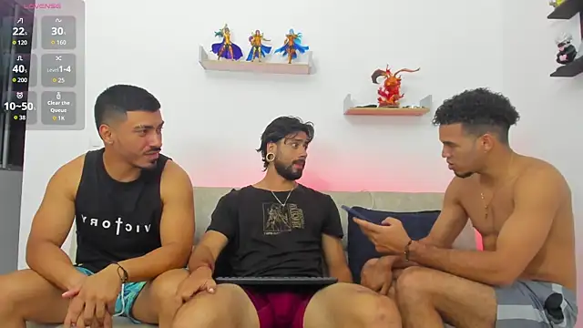 heteros curious online show from 04/03/26, 01:36