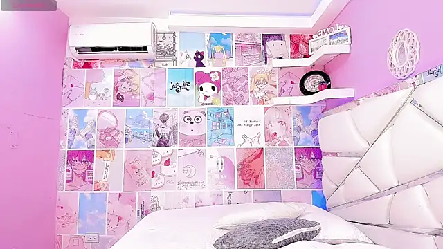 DaleskaSanchez online show from 04/18/26, 08:42