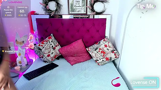 Samantha  F W online show from 07/18/26, 06:45