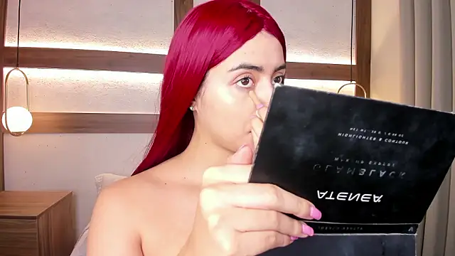 SarhaVega online show from 02/05/26, 01:05