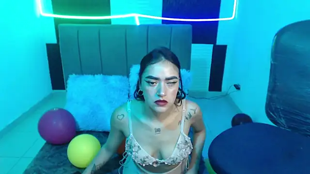 bonnie blue 18 online show from 12/05/25, 02:47