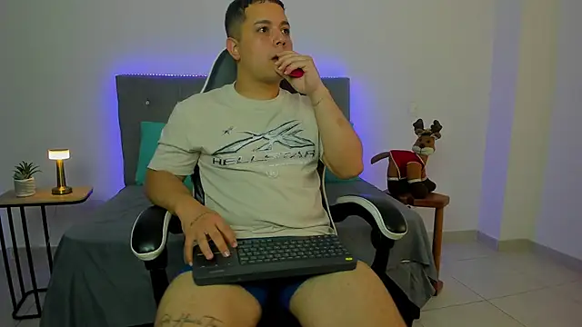 bry hill online show from 11/27/25, 01:24