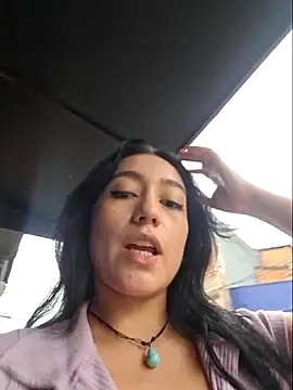 Eveeelyn25 online show from 06/06/26, 10:47