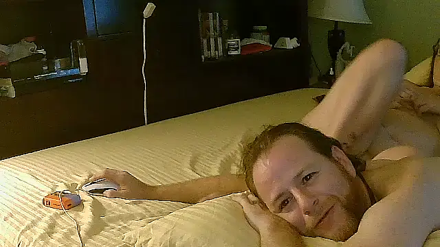 Snapshot of PinellasPlay chatting on 06/14/26, 06:32 PinellasPlay online show from 06/14/26, 06:32