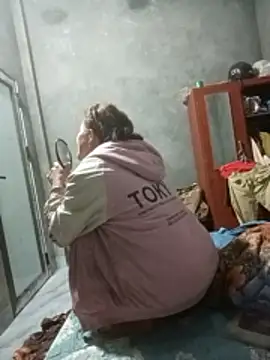 nangmo online show from 01/15/26, 12:32