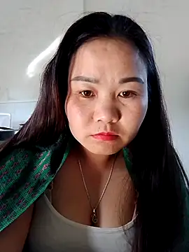 One-two22 online show from 11/27/25, 06:37