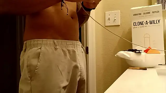 Snapshot of MTheRealrDLlongCrippler chatting on 01/11/26, 10:31 MTheRealrDLlongCrippler online show from 01/11/26, 10:31