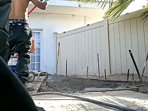 Snapshot of MTheRealrDLlongCrippler chatting on 02/24/26, 09:35 MTheRealrDLlongCrippler online show from 02/24/26, 09:35