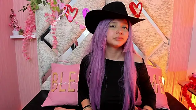 CandySwan online show from 03/04/26, 11:38