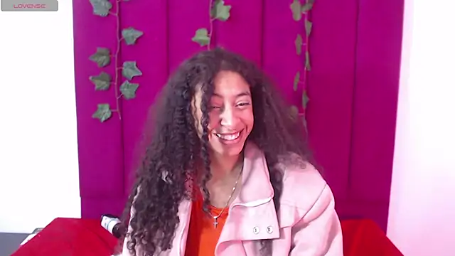 Tinyy Star online show from 11/24/25, 05:40