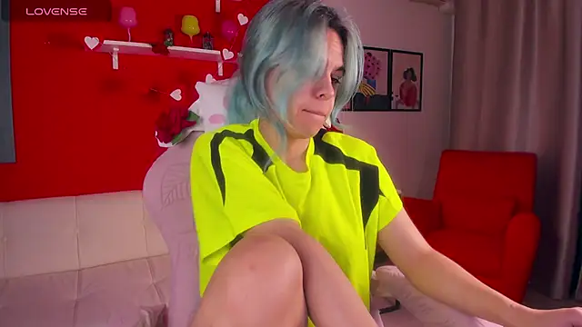 LiraBelle online show from 02/17/26, 03:14