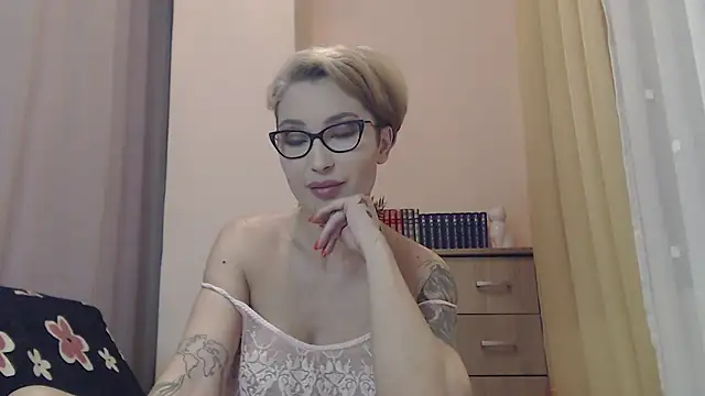 JADAPink    online show from 04/18/26, 06:23