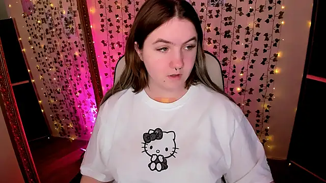 lovelyy julia online show from 03/07/26, 09:50