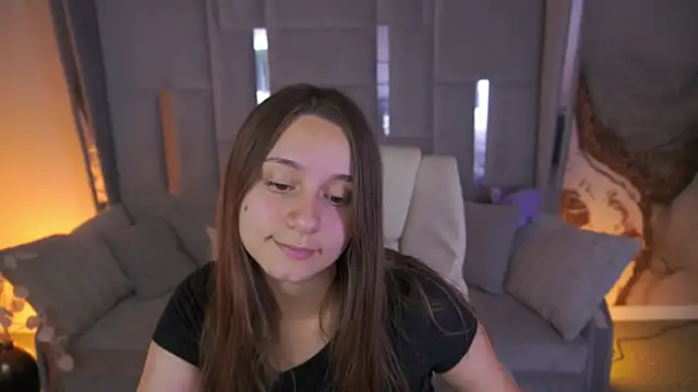 TinyNatalie online show from 07/23/26, 07:34