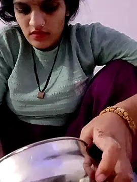 Snapshot of Hot_hania chatting on 12/04/25, 03:54 Hot hania online show from 12/04/25, 03:54