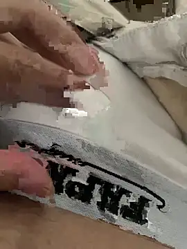 boyyyy2k1 online show from 11/24/25, 05:40