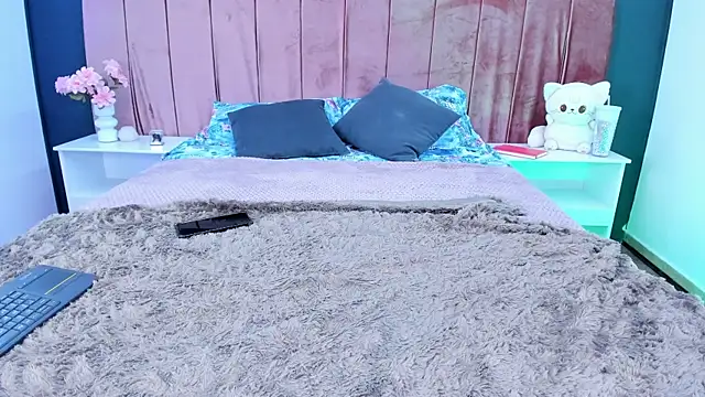 AkiraKurosei online show from 04/23/26, 06:14