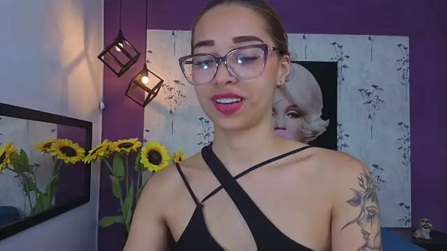 Snapshot of Antonella_mc chatting on 06/03/26, 11:35 Antonella mc online show from 06/03/26, 11:35
