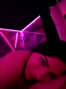 Snapshot of Morena_ojazos_travieza-39 chatting on 02/21/26, 07:59 Morena ojazos travieza-39 online show from 02/21/26, 07:59