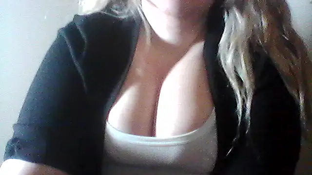 BelladonnaSkye online show from 12/02/25, 08:26