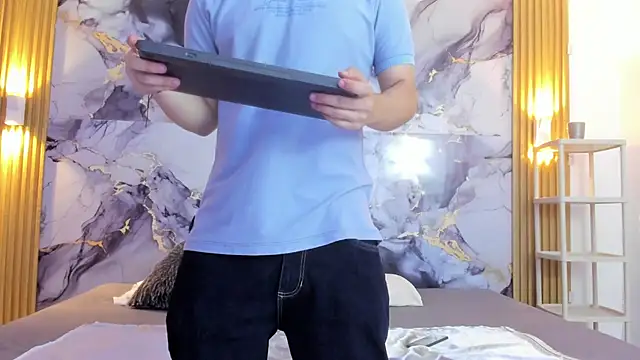 Dantee Dark online show from 12/03/25, 07:34