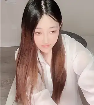 clara-cc online show from 02/10/26, 01:15