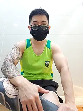 Valerious180 online show from 12/18/25, 05:19