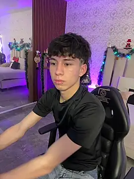 kaelwolf tay online show from 12/02/25, 07:20