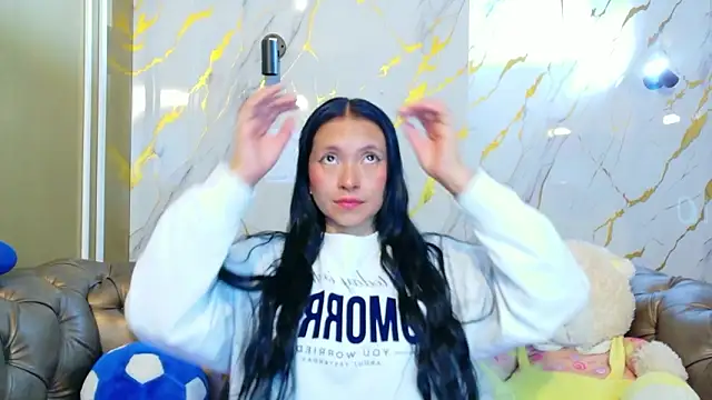 Cloe16  online show from 02/17/26, 06:47