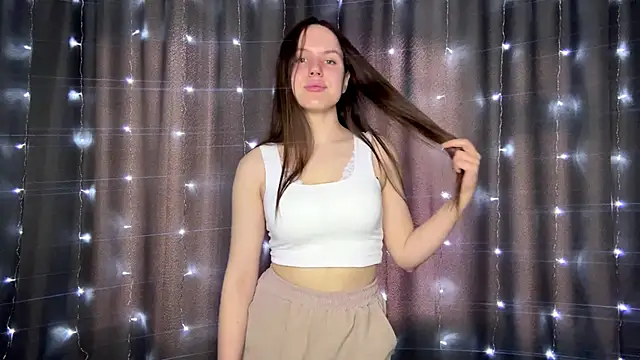 SanoraVillnave online show from 03/05/26, 06:09