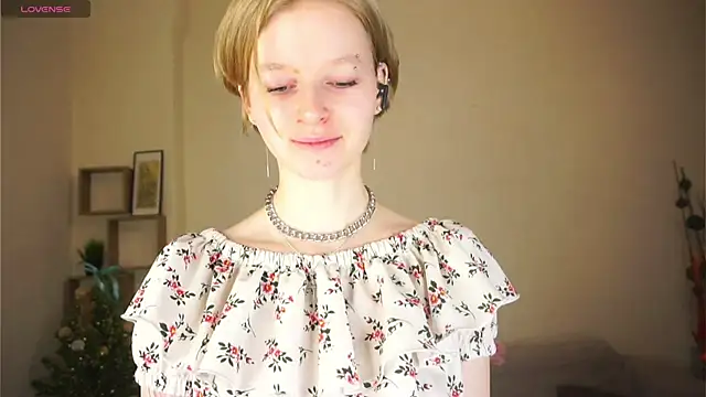 ToyaPletz online show from 03/29/26, 04:18