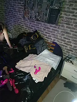 Snapshot of SquirtPassion1995 chatting on 02/22/26, 12:34 SquirtPassion1995 online show from 02/22/26, 12:34