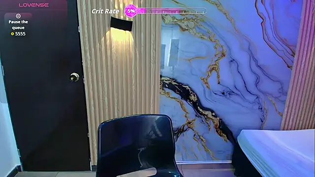  ArianaToro online show from 12/03/25, 04:38