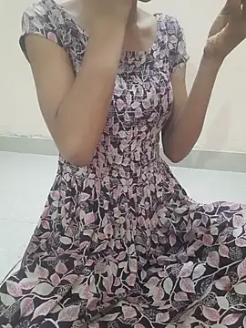 Snapshot of Alpee_kumri chatting on 01/17/26, 04:54 Alpee kumri online show from 01/17/26, 04:54