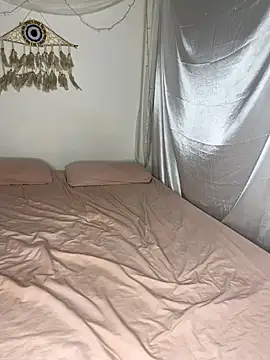 Snapshot of 69_Degrees_of_Love chatting on 02/18/26, 06:48 69 Degrees of Love online show from 02/18/26, 06:48