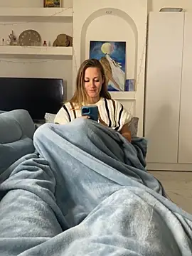 Snapshot of 69_Degrees_of_Love chatting on 03/01/26, 10:39 69 Degrees of Love online show from 03/01/26, 10:39