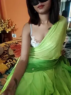 Snapshot of Ammu_Kutty143 chatting on 04/28/26, 11:04 Ammu Kutty143 online show from 04/28/26, 11:04