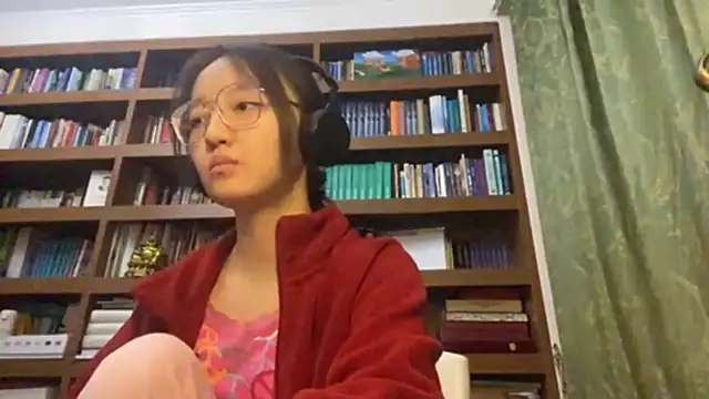 LinaClous online show from 02/26/26, 02:05