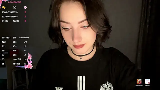 Snapshot of Meowluly chatting on 02/17/26, 07:27 Meowluly online show from 02/17/26, 07:27