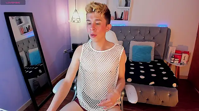 Juaan Diick online show from 02/02/26, 04:38