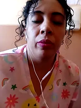 sexymaxine15 online show from 12/03/25, 11:52